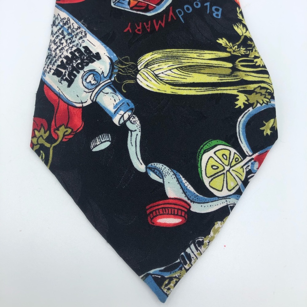 Nicole Miller Tie Asolute Peppar Bloody Mary